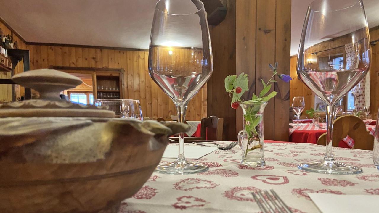 Ristorante Bar Del * Chamois
